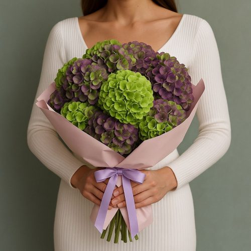 Букет из Гортензий «Изумрудное очарование»